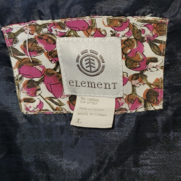 Bundle 5/$30 Size L Element Spring/Fall Jacket - Picture 4 of 6